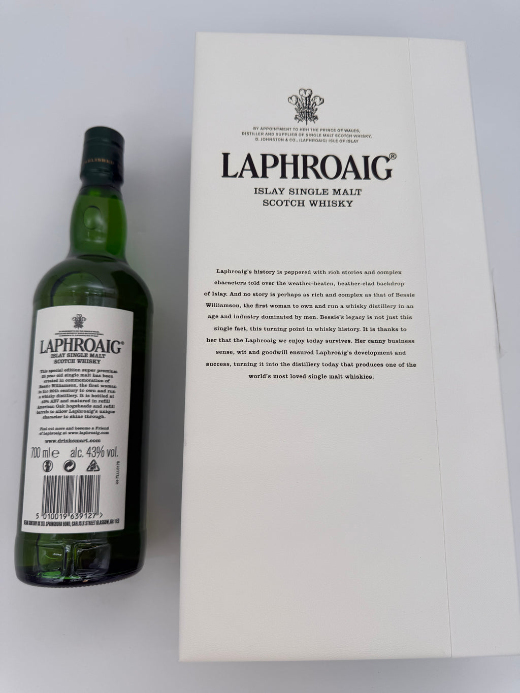 Laphroaig 25 Year Old - The Bessie Williamson Story
