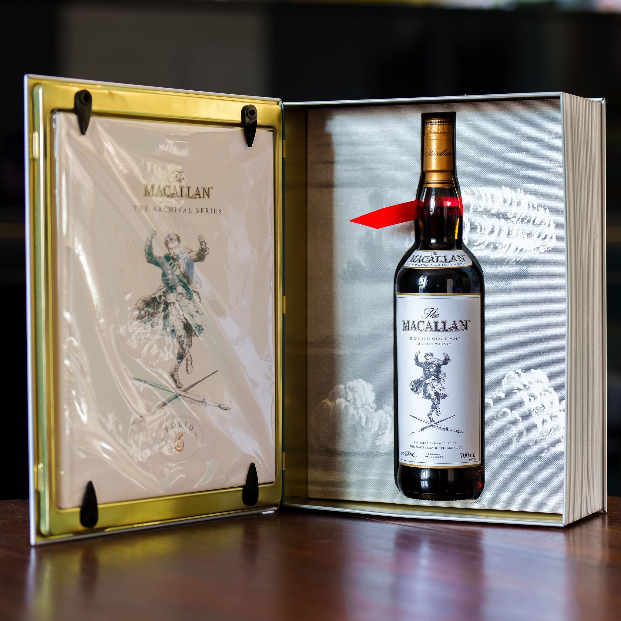 The MaCallan - The Archival Series - Folio 6 - 700ml - 43% vol.