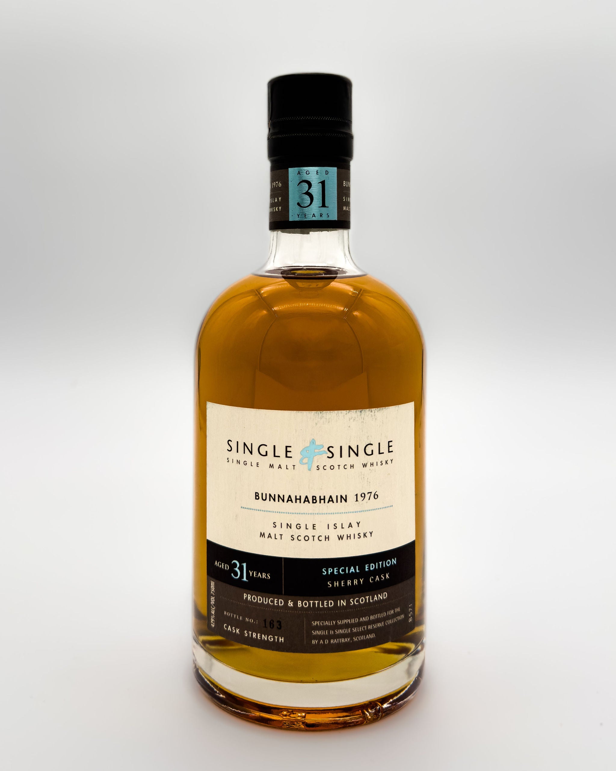 Bunnahabhain 1976 31 Year Old Sherry Cask - Single & Single  - 750ml - 47.9% vol.